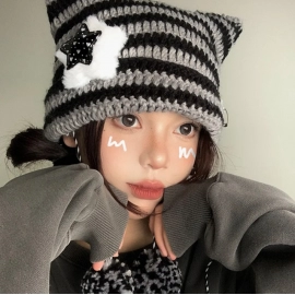 Y2K Cute Star Devil Knitted Beanie Hat Ins Skullies Striped Knitting Wool Cap Autumn Winter Cat Ears Pointed Pullover Women Hats